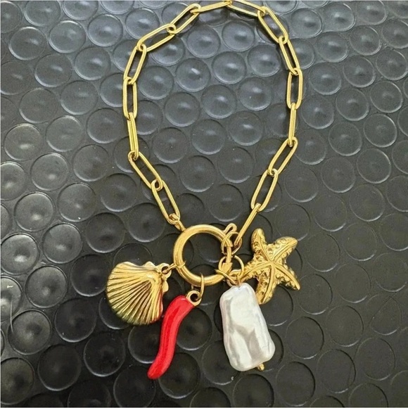 Charm bracelet - Picture 2 of 3